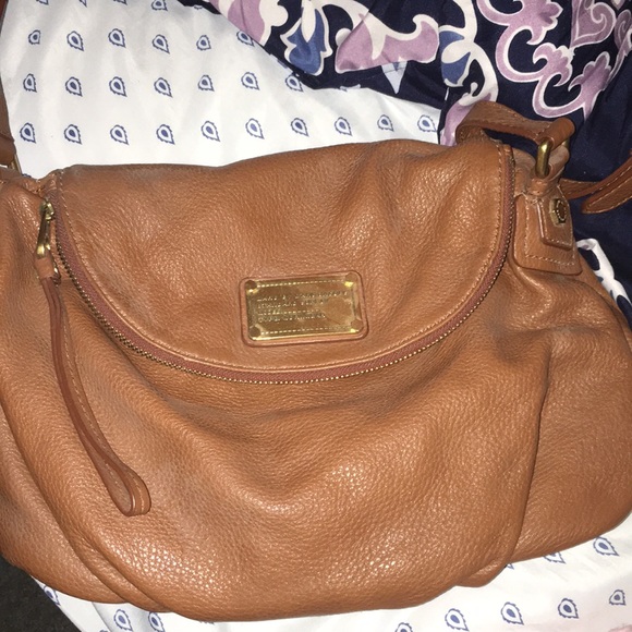 Marc By Marc Jacobs Handbags - Marc by Marc jacobs crossbody brown leather bag